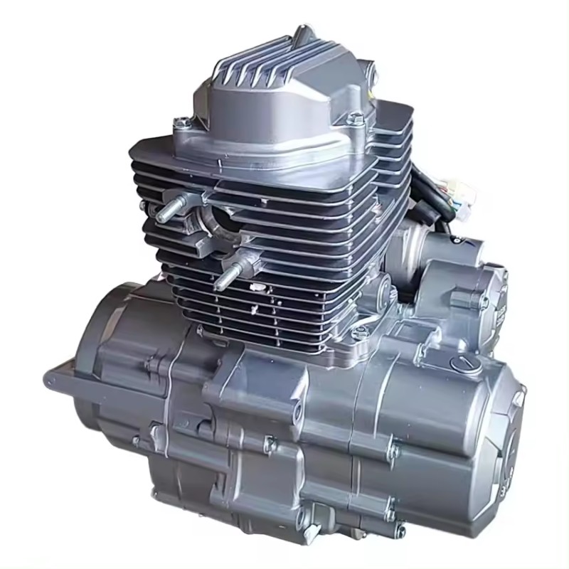 High-power air-cooled 4-stroke motorcycle engine assembly