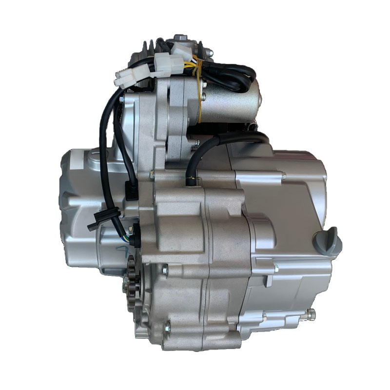 High-efficiency, quiet and durable four-stroke motorcycle engine